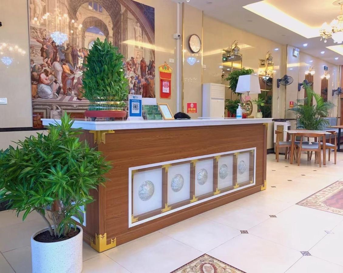 Thanh Hang Hotel Near Emerald My Dinh Hanoi Esterno foto