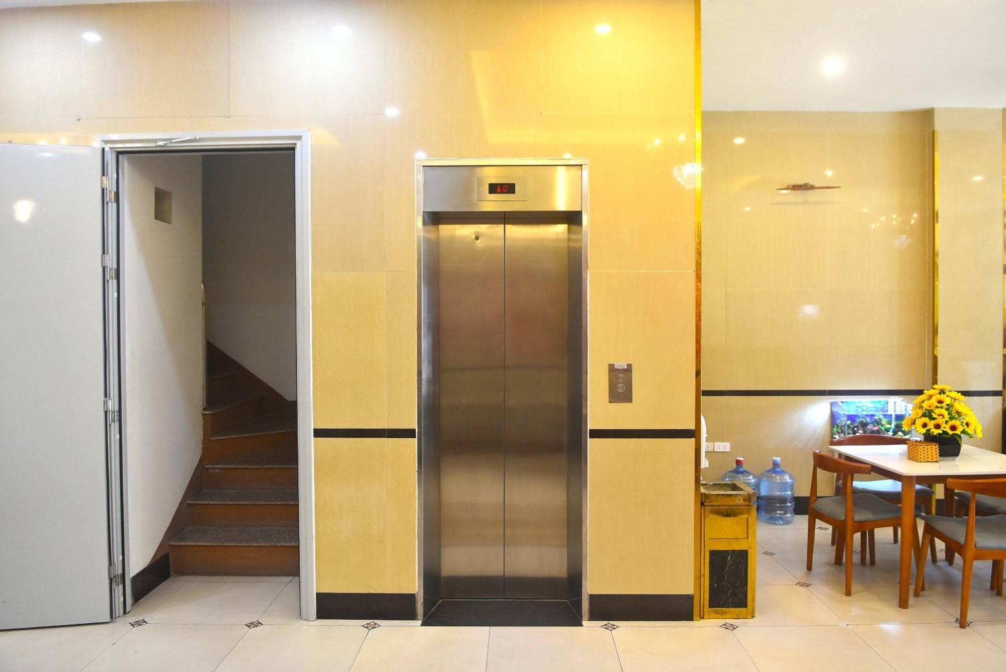 Thanh Hang Hotel Near Emerald My Dinh Hanoi Esterno foto